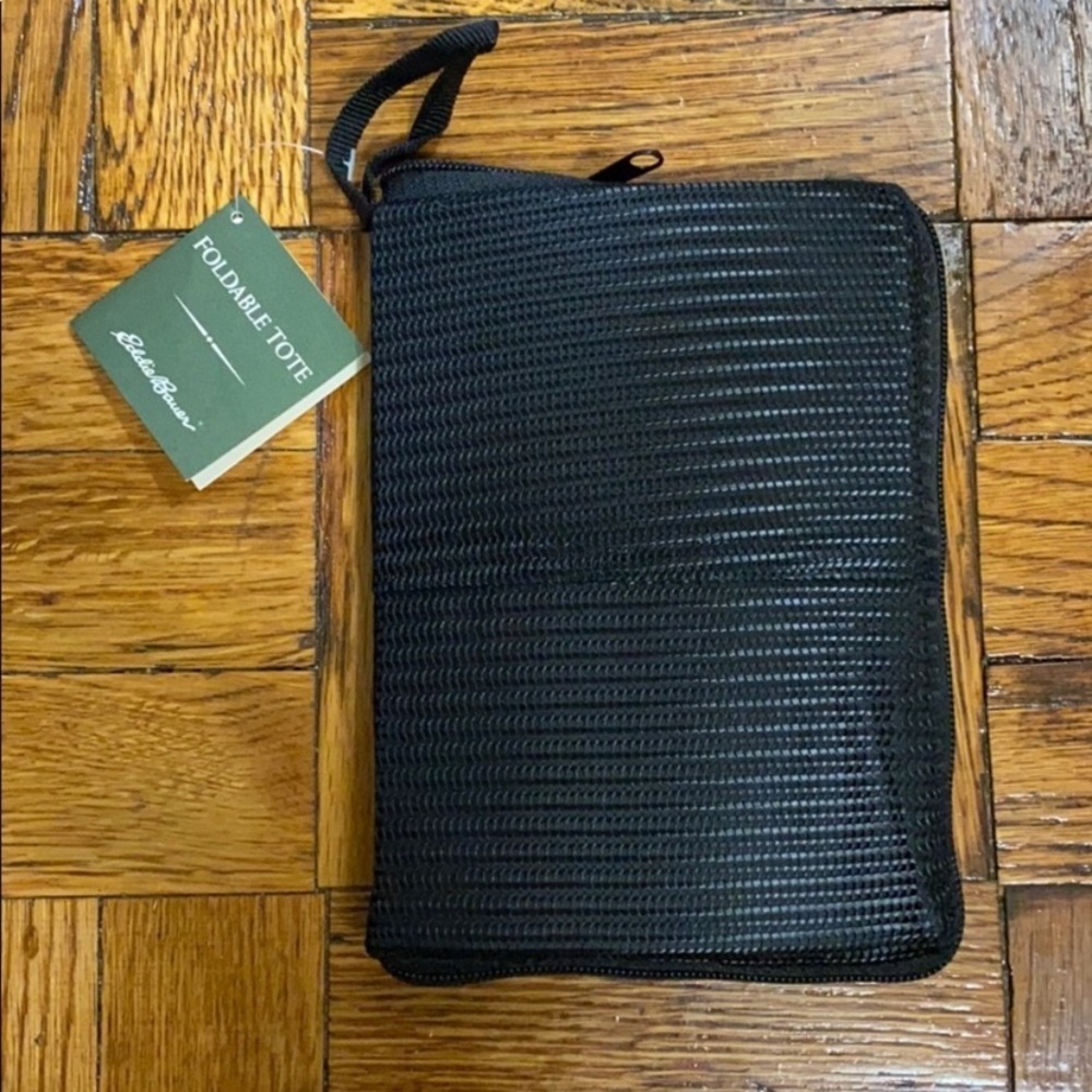 NWT Eddie Bauer foldable tote bag